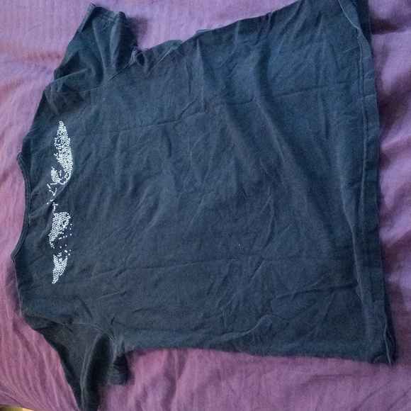 Rock and roll studded inside skull tshirt. Size L - Picture 2 of 3